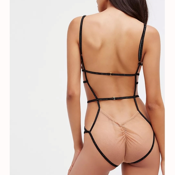 For Love & Lemons Rylee Rose Velvet Bodysuit - Picture 5 of 8